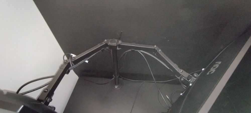 Suporte monitores EWENT