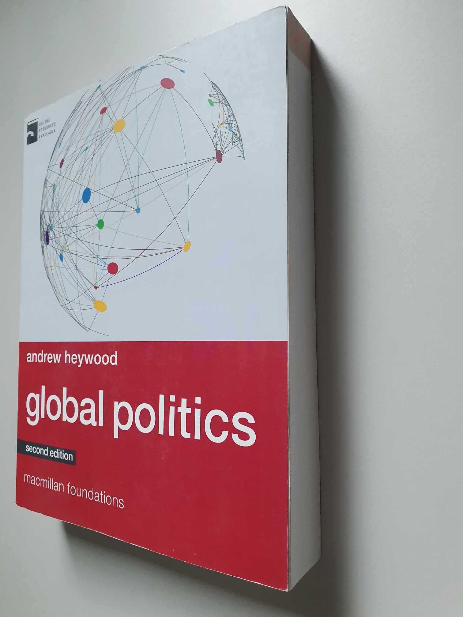 podręcznik GLOBAL POLITICS, matura IB, Macmillan jak nowa