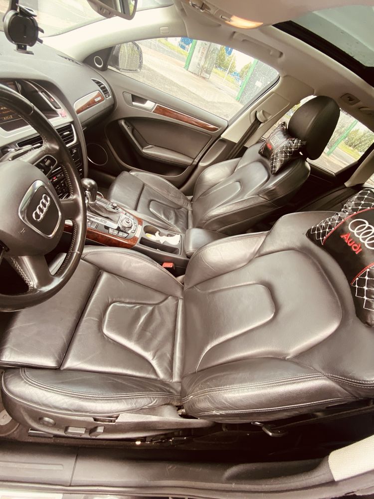 Audi. A4 , B8 ofroud.   3TDI, 200000km