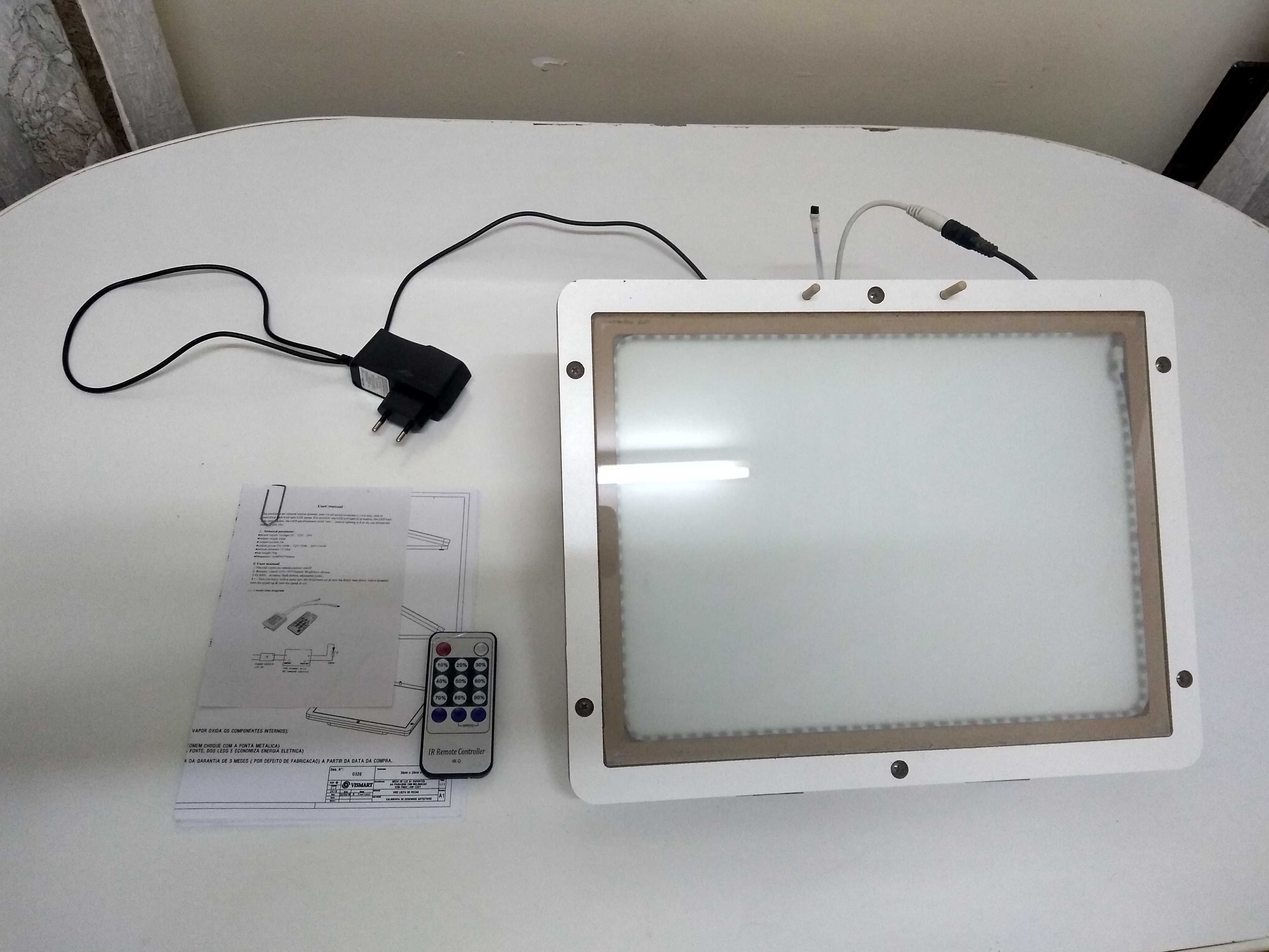 Mesa de luz LED para desenho usada