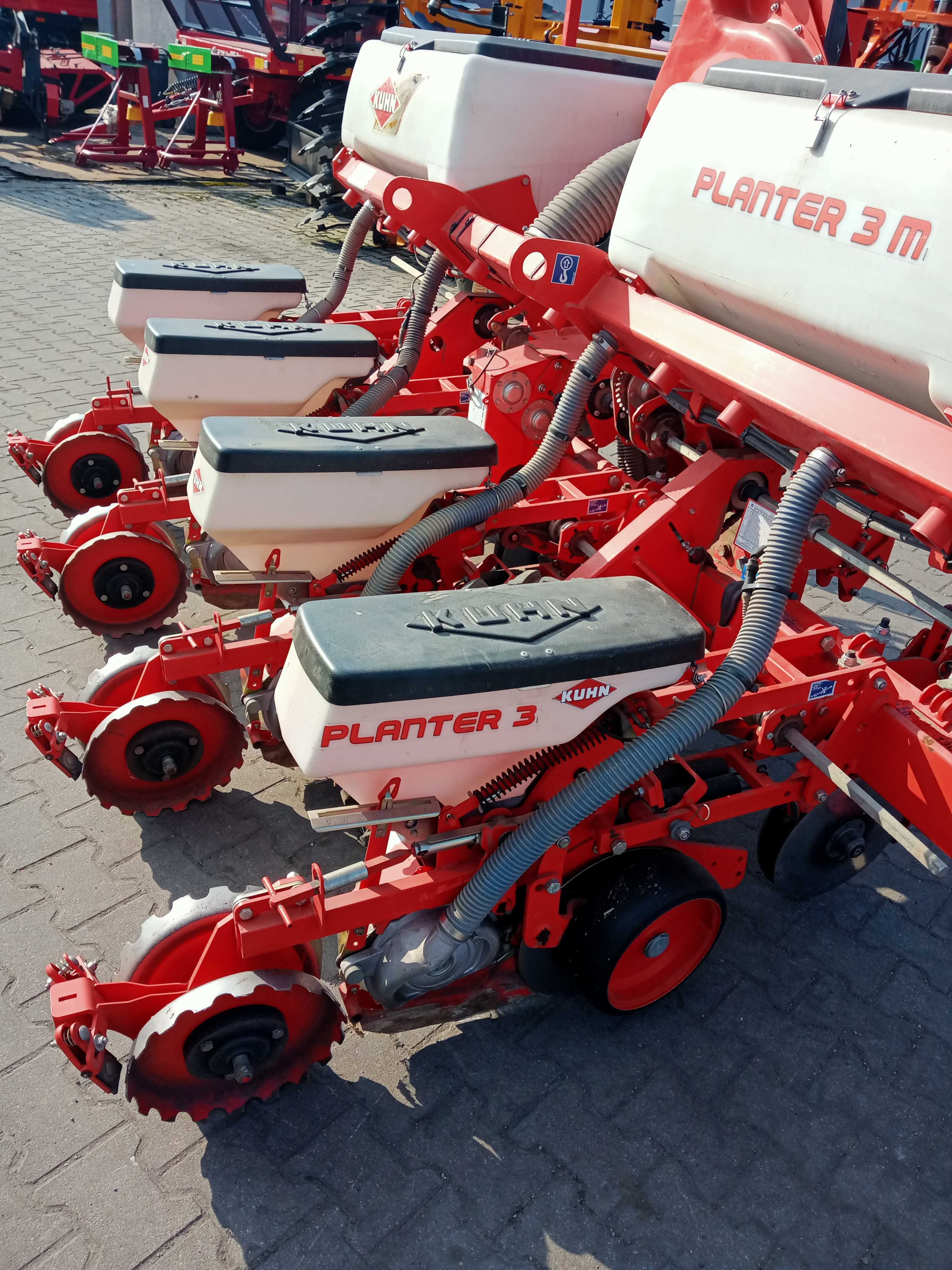 Siewnik talerzowy do kukurydzy Kuhn Planter 3