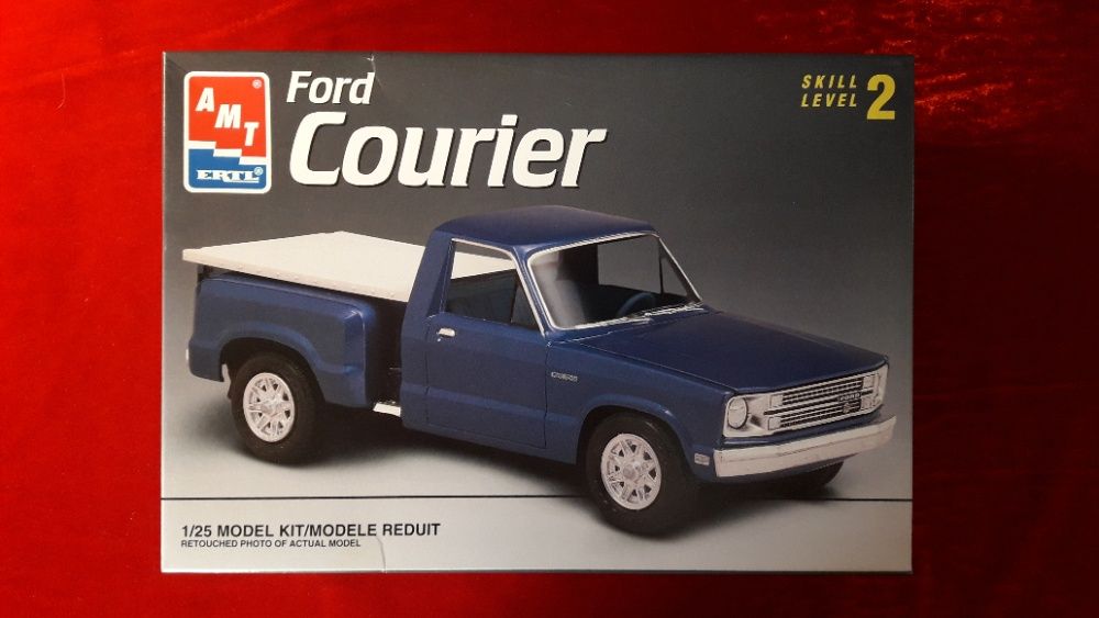 Сборная модель 1:25 AMT Ford Courier