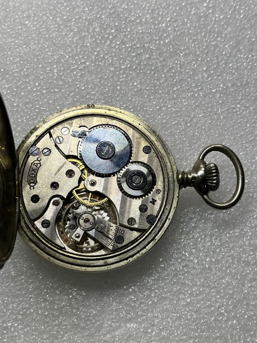 Часы швейцарские карманные DOXA