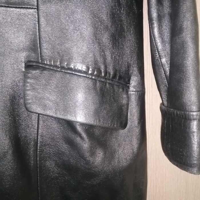 Кожаный женский плащ