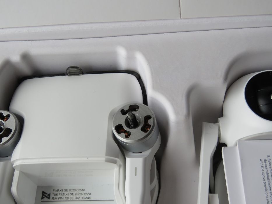 Drone Xiaomi FIMI X8 SE 2020;8Kms;4K UHD HDR+acessórios;ler anuncio