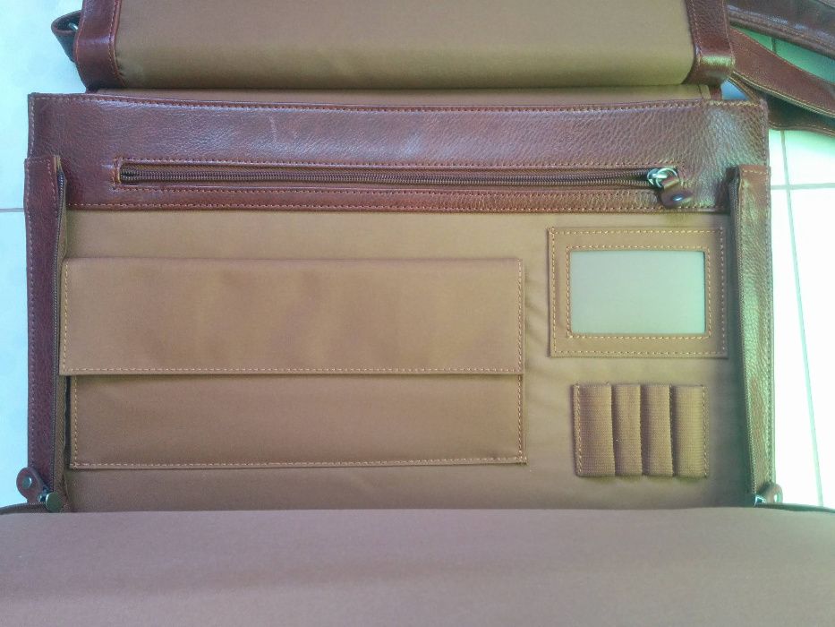 Чоловічий шкіряний портфель сумка дипломат