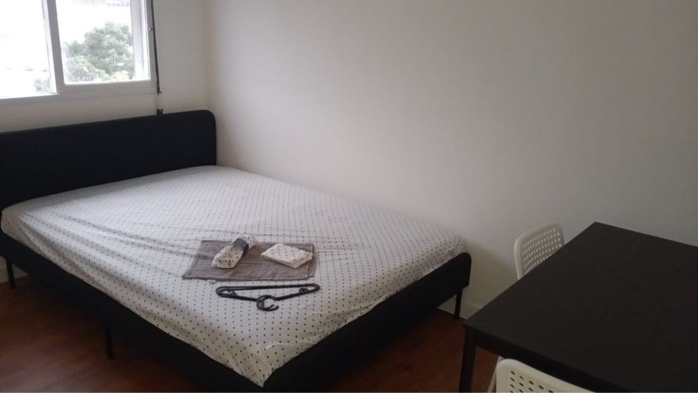 Arrendamento de quarto casal