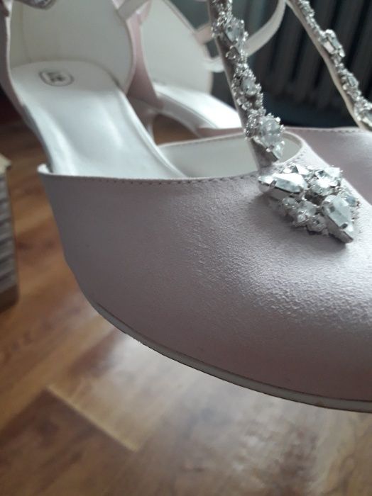 Buty na ślub i nie tylko firmy WITT
