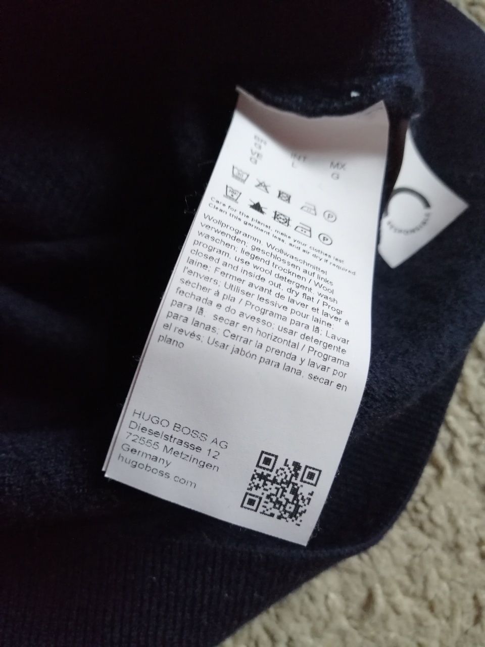 Hugo boss sweter z kołnierzykiem L wełna