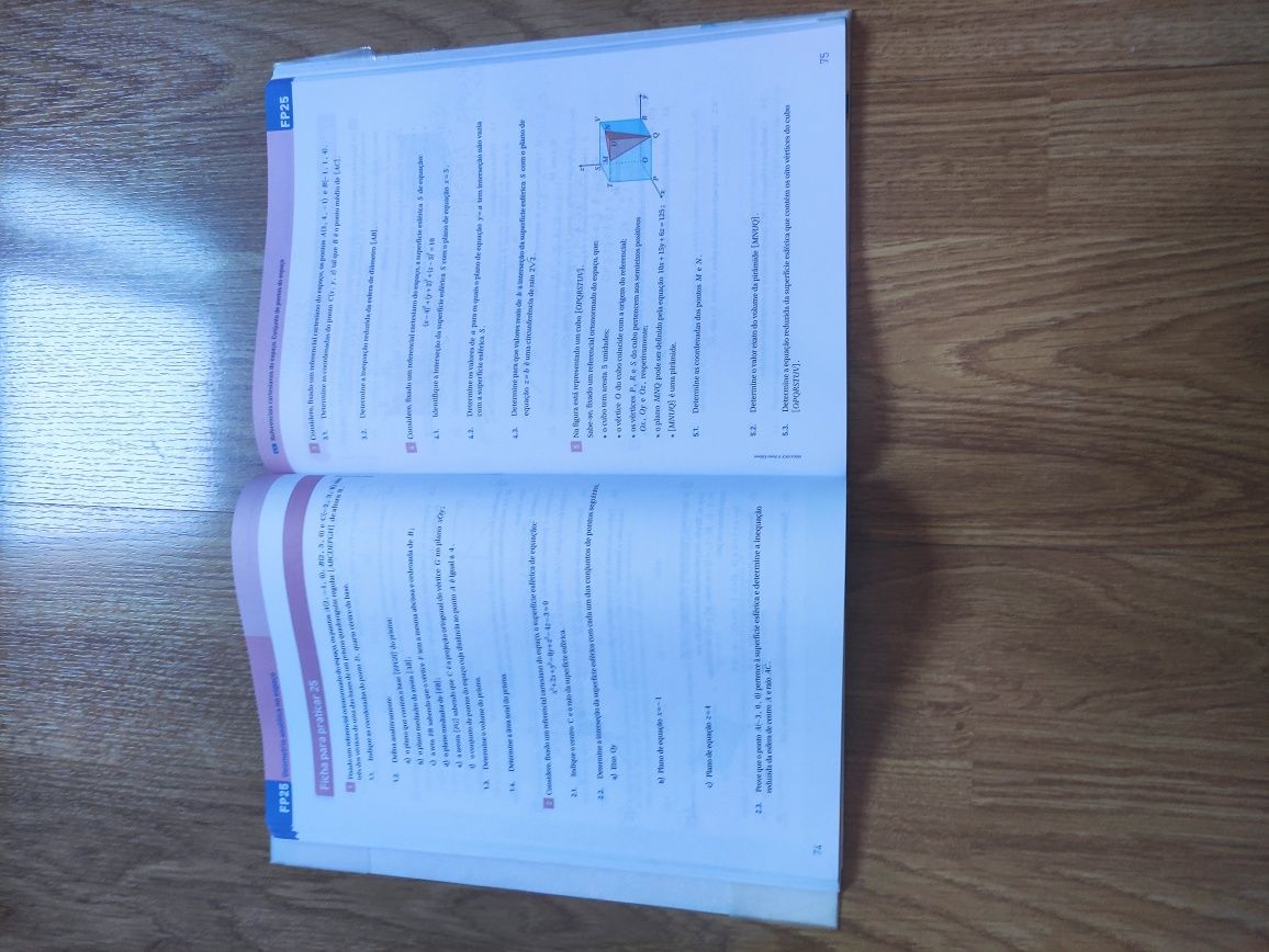 Matemática A 10°- Caderno de Fichas Máximo- Porto Editora