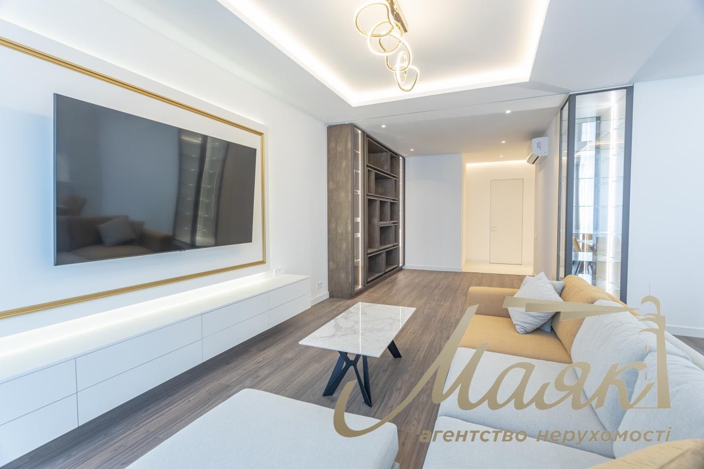 Аренда 4-к квартиры 180м² в ЖК Новопечерские Липки Драгомирова 15Б