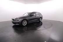 BMW 330 e Touring Auto