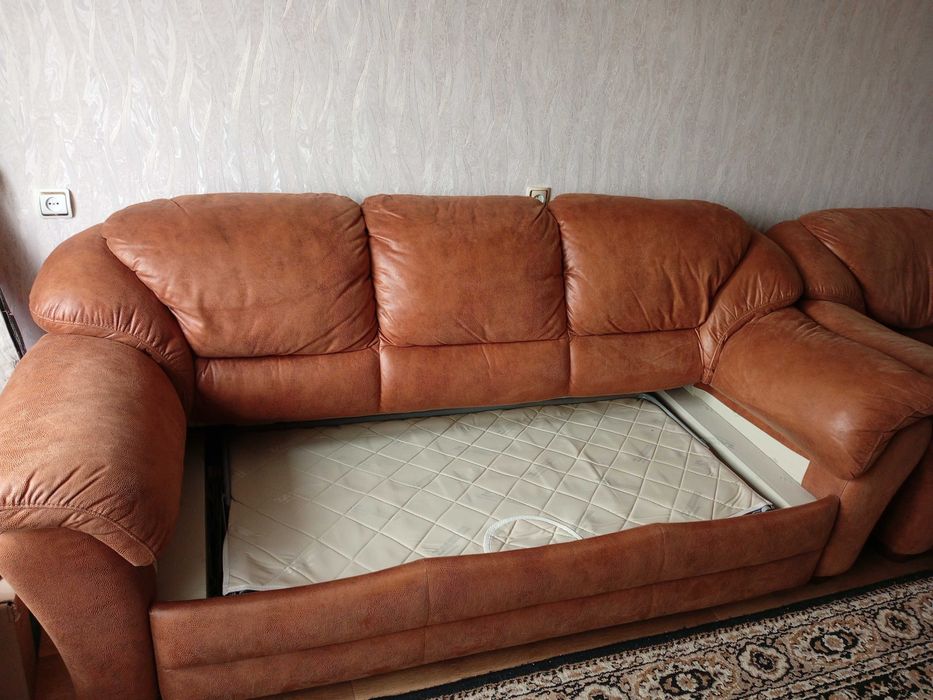 Диван раскладной (французская раскладушка) и 2 кресла