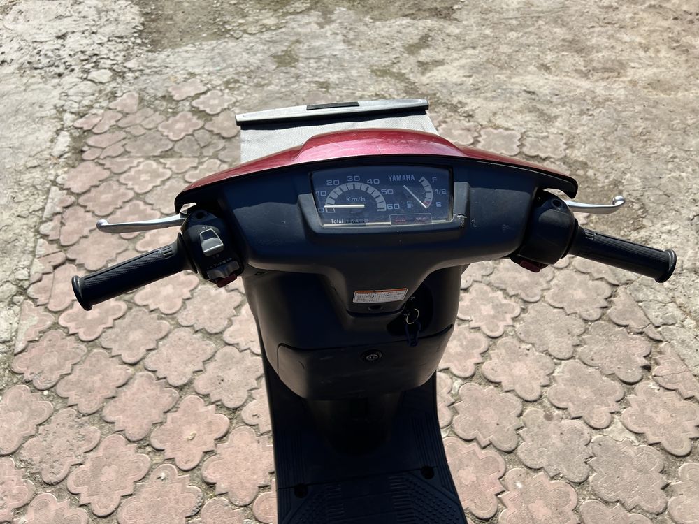 Yamaha jog poche  ціватить обмін