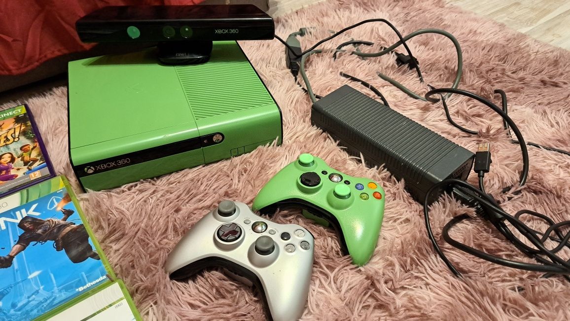 Mega zestaw Xbox 360 plus Sensor ruchu oraz 23 gry