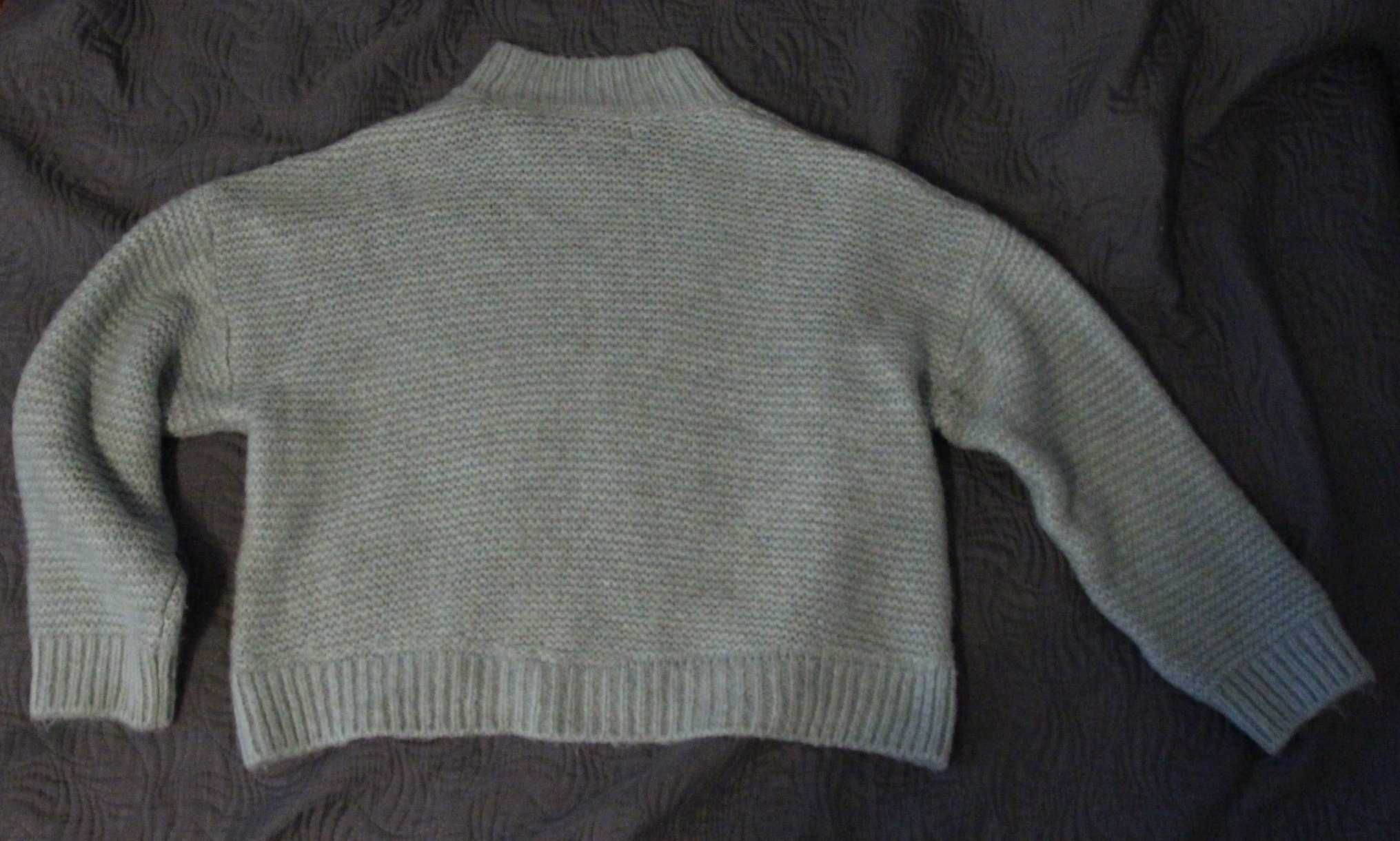 Miętowy sweterek, Reserved