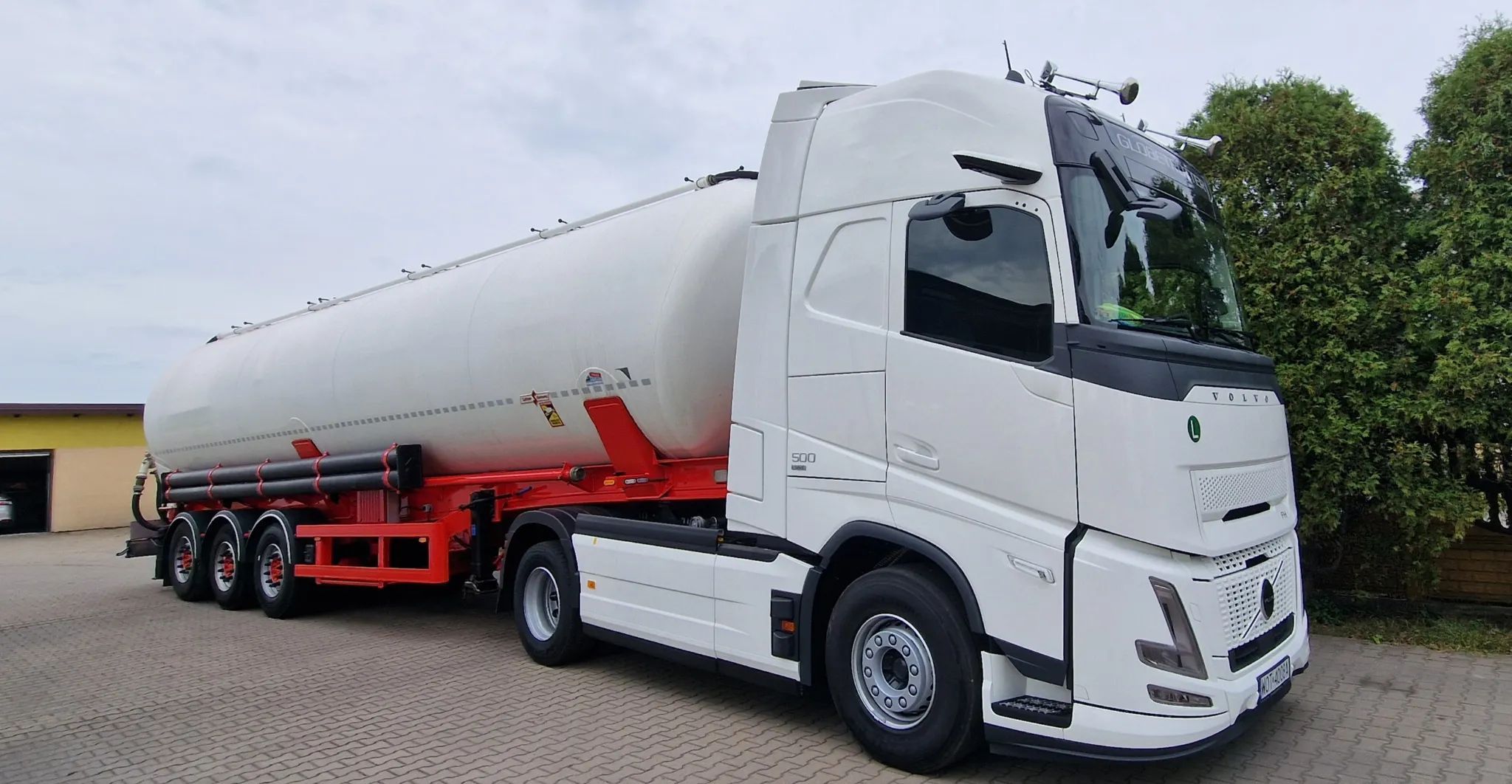 Volvo AREO