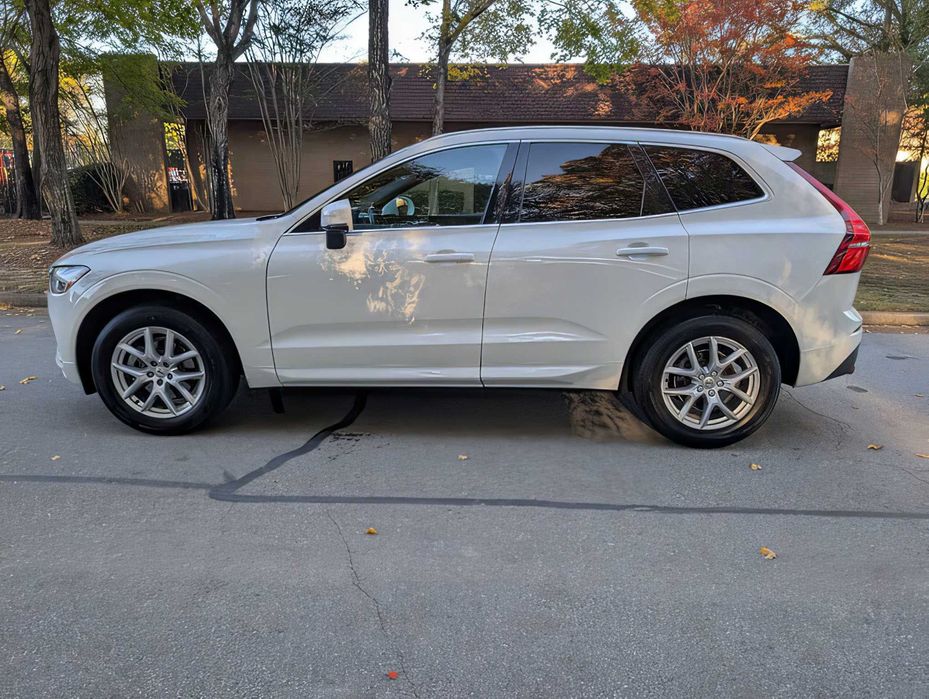 Volvo XC60      2020