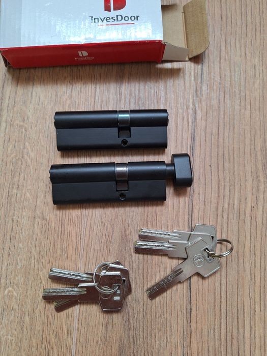 Wkładki czarne do zamków 30/50 invesDoor
