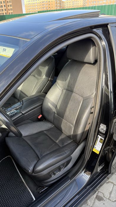 Продам Bmw f10 528i
