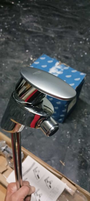 Conjunto de torneiras para WC