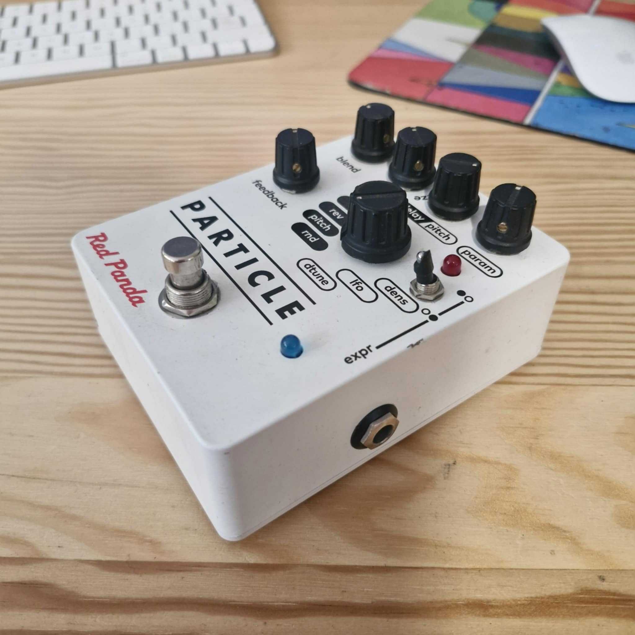Red Panda Particle granular delay efekt gitarowy