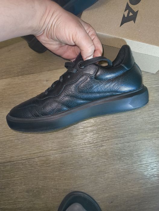 Кросівки шкіряні Mida 39