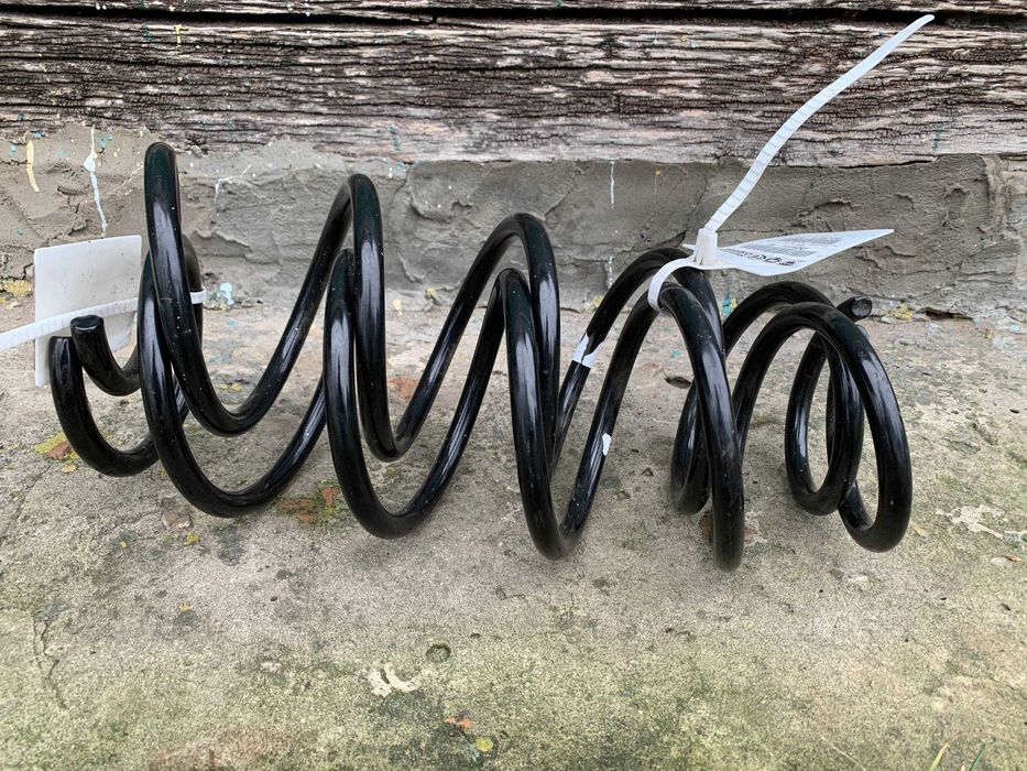 Пружини передні Fiat Tipo / Bravo / Alfa Romeo Giulietta — Оригінал