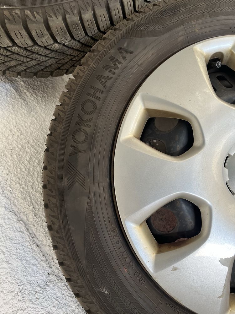 Komplet kół zimowych. 2024r yokohama opel astra