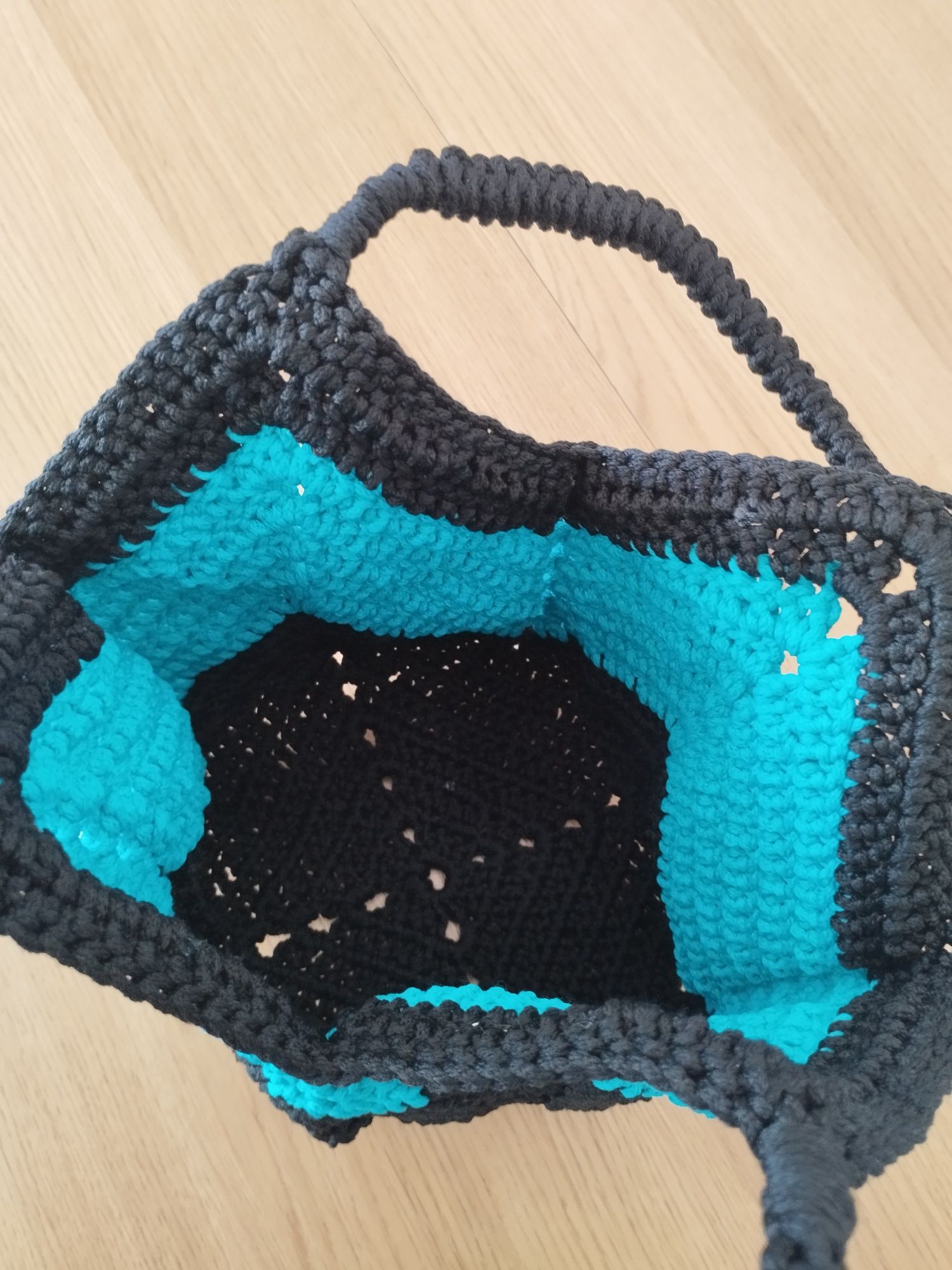 Mała torebka handmade szydełko