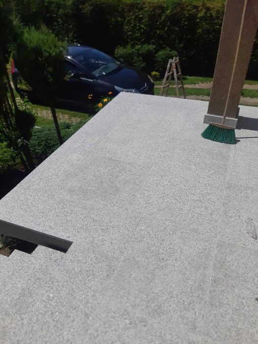 GRANIT Stopnica kamienna bullnose wymiar 160/40/3 cm Schody granitowe