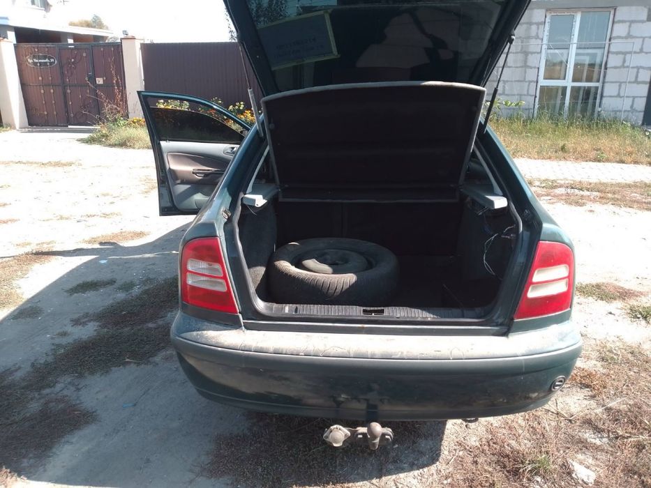 Продам skoda octavia  1