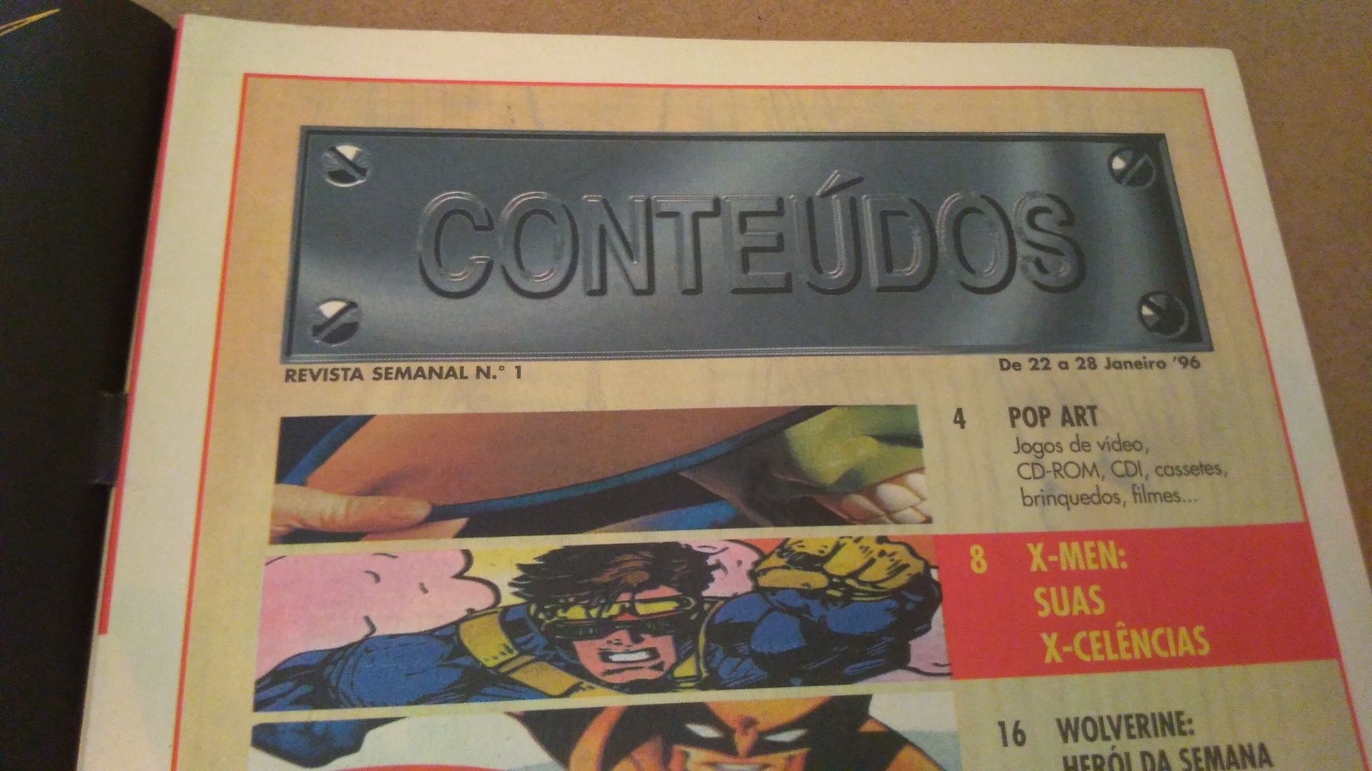 2 Revistas Heróis de 1996 com raro cromo incluídos