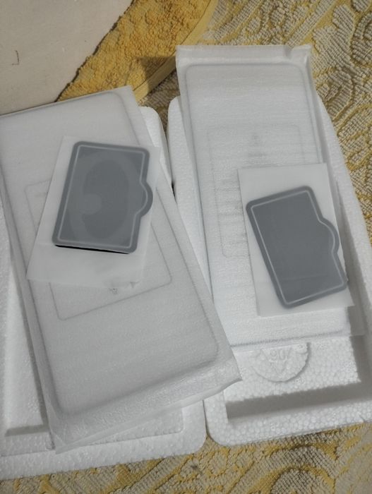 Комплект защитных стекол экрана и камеры 2 шт +2 шт для Honor 200