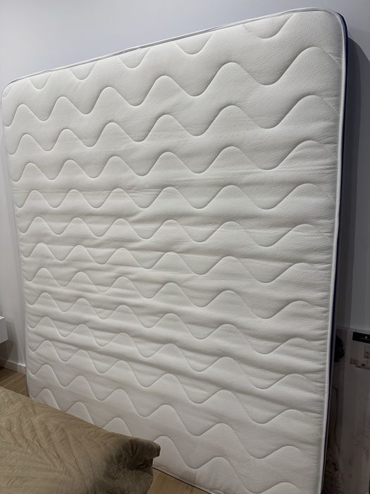 Colchão de casal 180*200