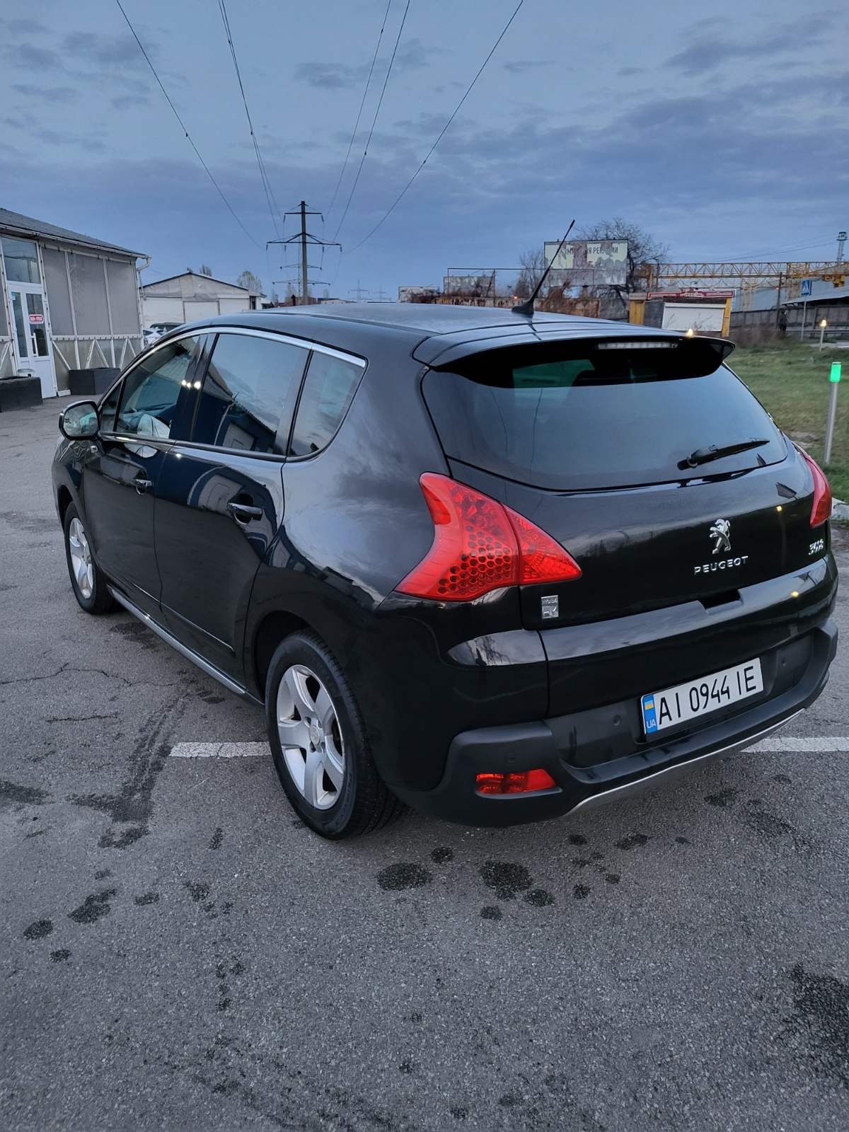 PEUGEOT 3008 2.0 HYBRID дизель 2013