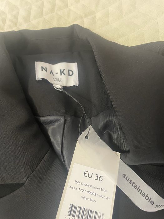 Продам одяг в фдеальному стані