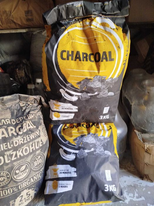 Вугілля деревне 1.5,2.5,3,10кг. Уголь древесный для мангала Розпалювач