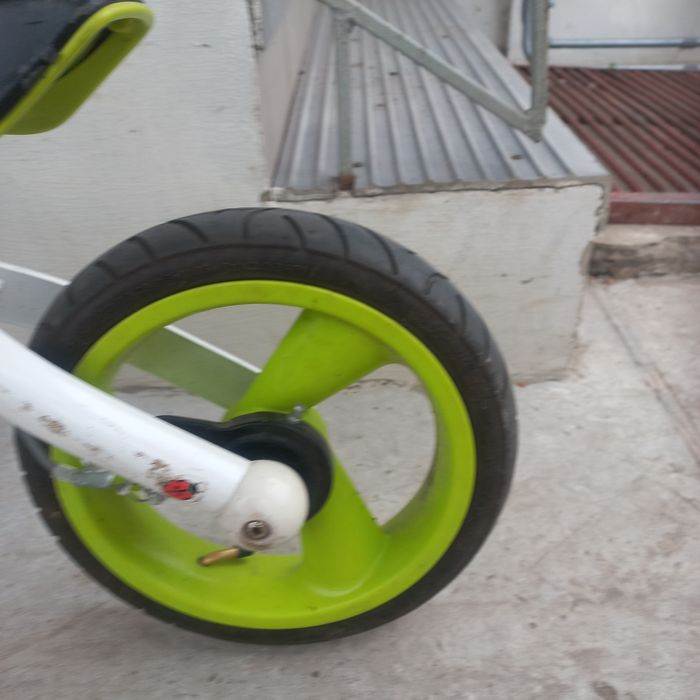 Велобіг.  Біговел.