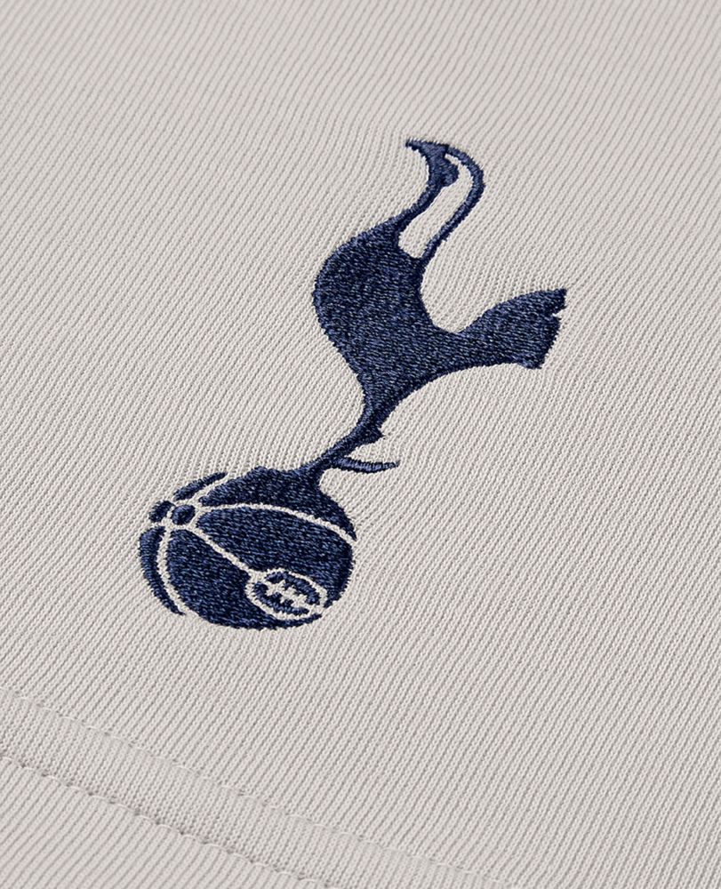 Оригінальні шорти Nike Tech Fleece Tottenham