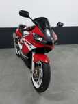 Yamaha R6 Vermelha
