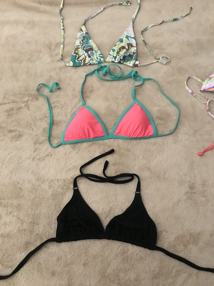 Partes de cima de Bikinis- várias marcas e padrões, tamanhos XS, S e M