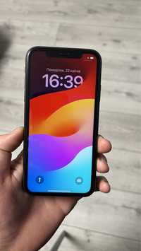 Продам iPhone 11