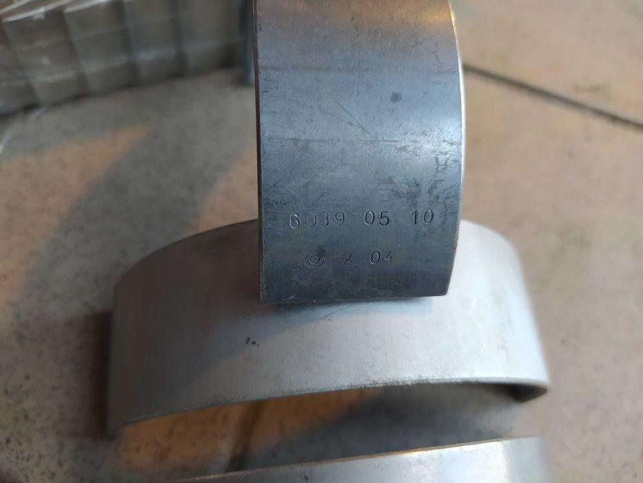 Tatra 815 komplet panewek korbowodowych