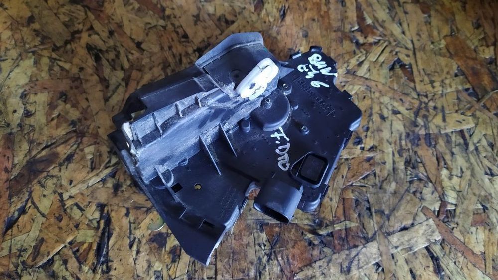 FECHO DA PORTA BMW 3 E46