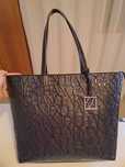 Mala Armani exchange