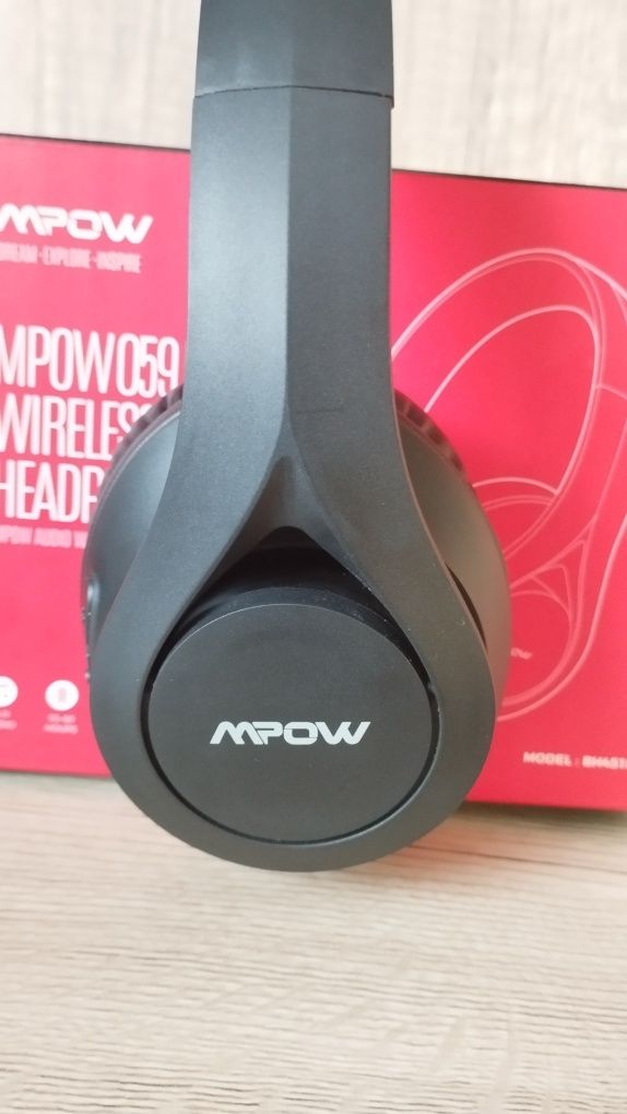 Бездротові навушники MPOW 059 Lite, з'єднання по Bluetooth, вихід AUX,