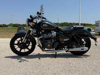 Royal Enfield Super Meteor 650 SUPER METEOR 650