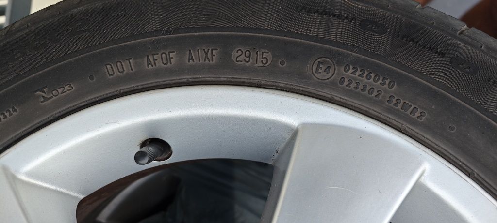 Komplet 4 oryginalnych alufelg 16" do Mazda 3 z oponami Continental