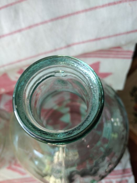 Бутили скляні старовинні